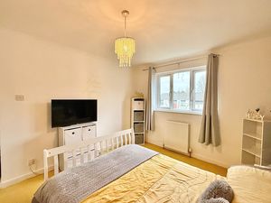 Photo 10- click for photo gallery